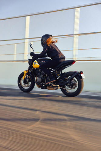 OE_Trident660_MY25_02561_ML