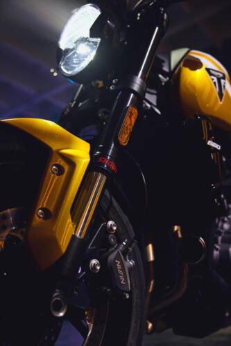 OE_Trident660_MY25_06534_ML