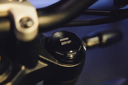 OE_Trident660_MY25_06582_ML