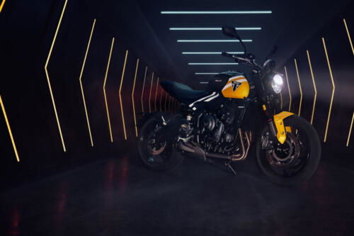 OE_Trident660_MY25_08315_ML