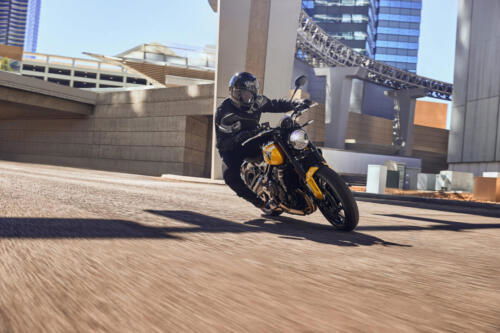 OE_Trident660_MY25_11487_ML