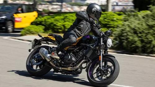 Royal Enfield Guerilla 450 (17)