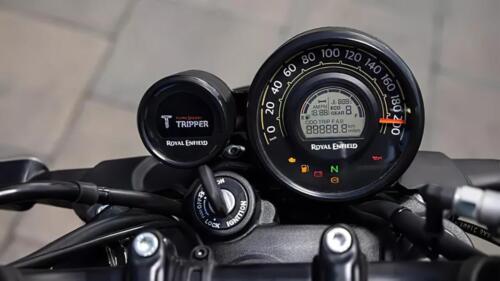 Royal Enfield Guerilla 450 (22)