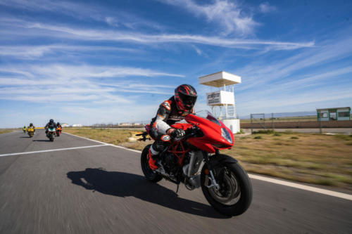 Ruroc Atlas 4.0 Track (1)