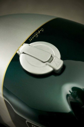 Speedtwin1200_Caferacer_MY26_17_MP_0053