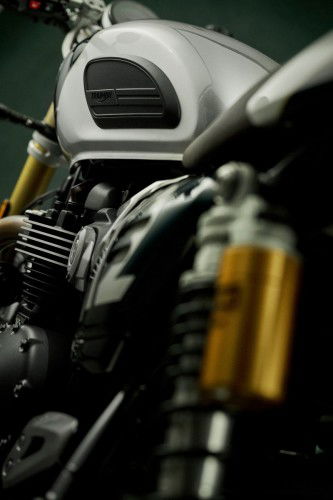 Speedtwin1200_Caferacer_MY26_17_MP_0125