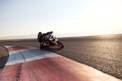 Street Triple 765 RX (1)