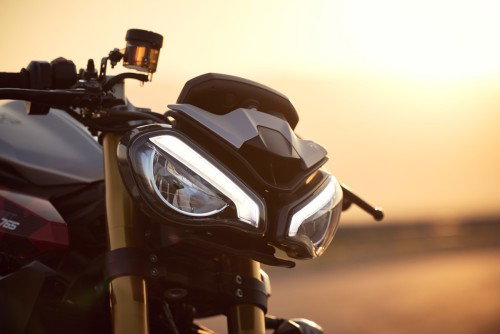 Street Triple 765 RX (16)