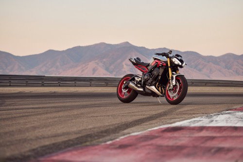 Street Triple 765 RX (21)
