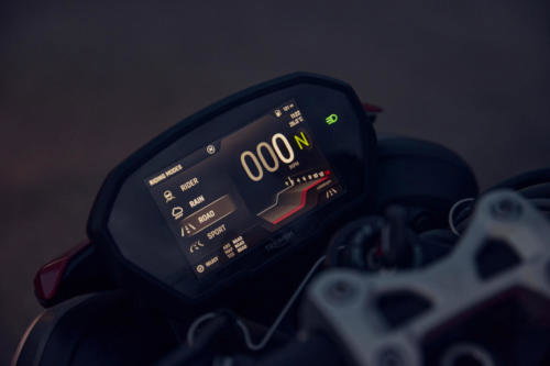 Street Triple RS_MY23_13812_ML
