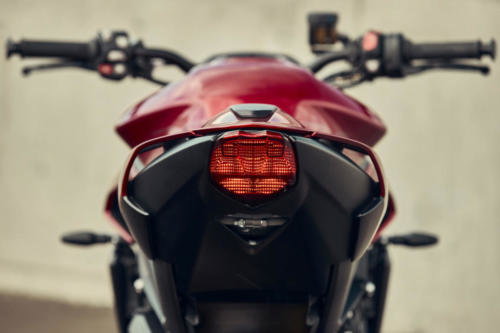 Street Triple RS_MY23_32831_ML