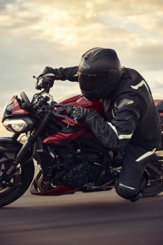 Street Triple RS_MY23_40935_ML