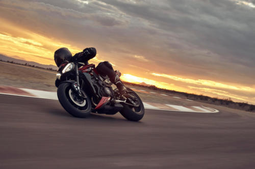 Street Triple RS_MY23_41281_ML