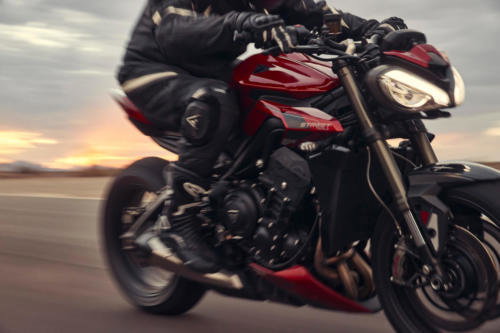 Street Triple RS_MY23_42535_ML
