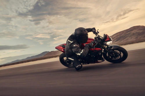 Street Triple RS_MY23_42845_ML