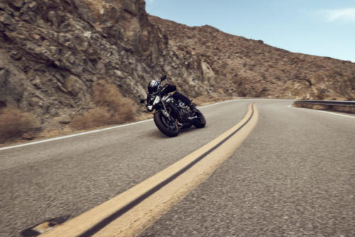 Street Triple R_MY23_11814_ML