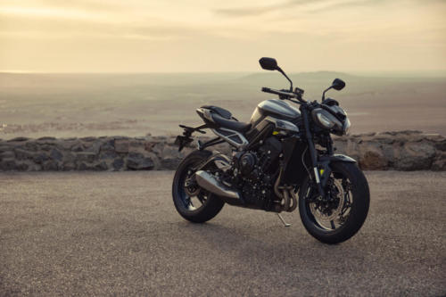 Street Triple R_MY23_15619_ML