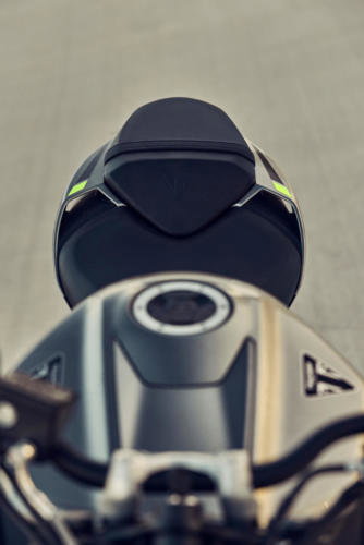 Street Triple R_MY23_18302_ML