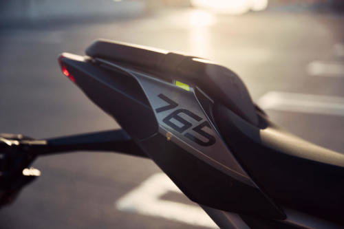 Street Triple R_MY23_19329_ML