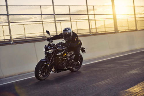 Street Triple R_MY23_20540_ML