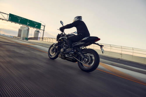 Street Triple R_MY23_25759_ML