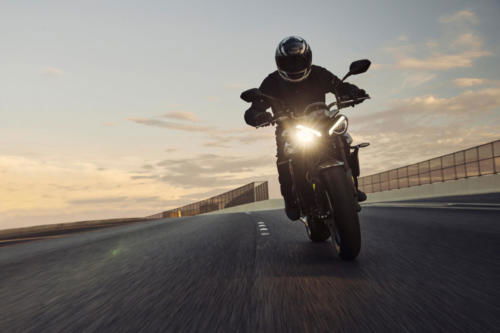 Street Triple R_MY23_27970_ML