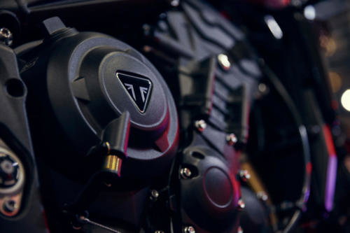 Street Triple R_MY23_31185_ML