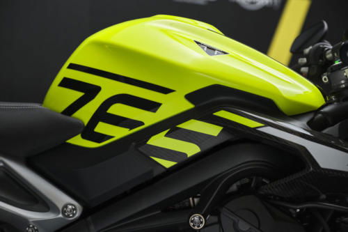 Street Triple_Moto2_MY23_DSCF9410