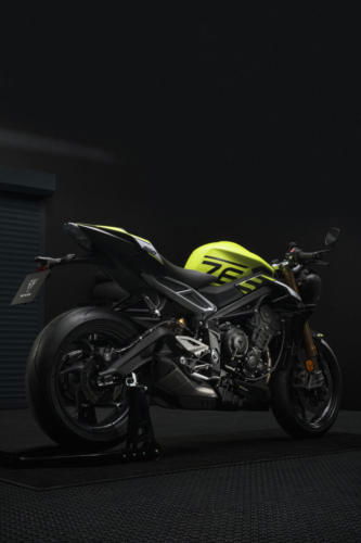 Street Triple_Moto2_MY23_DSCF9489