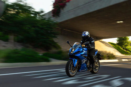 Suzuki GSX-8R - 2024 (125)