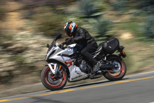 Suzuki GSX-8R - 2024 (35)