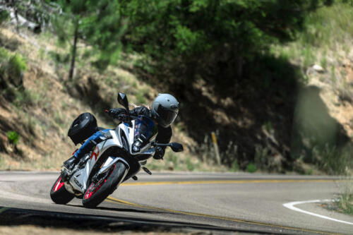 Suzuki GSX-8R - 2024 (6)