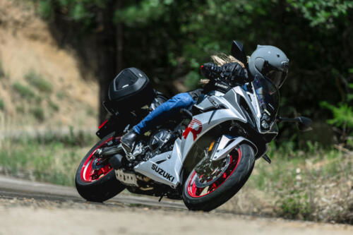 Suzuki GSX-8R - 2024 (7)