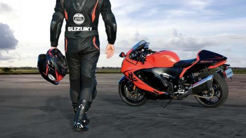 Suzuki Hayabusa 25th Anniversary Edition (2)