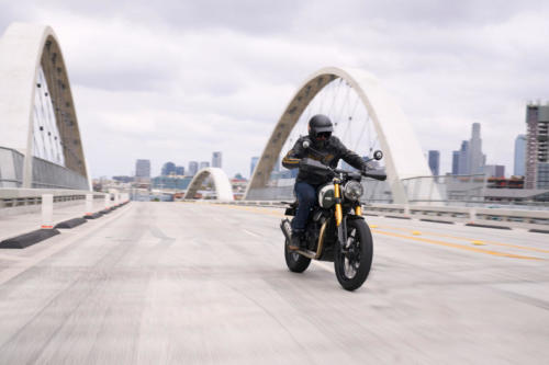 TH1_Scrambler 400X_MY24_8656_PB