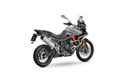 Tiger-900_MY26_Desert-Edition_RHS-Rear-Angle