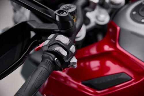 Tiger1200GTExplorer_MY24_CW4I9545_GE