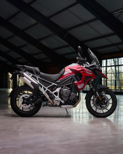 Tiger1200GTPro_MY24_CW4I0226_GE-4X5