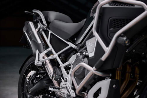 Tiger1200RallyExplorer_MY24_CW4I0384_GE