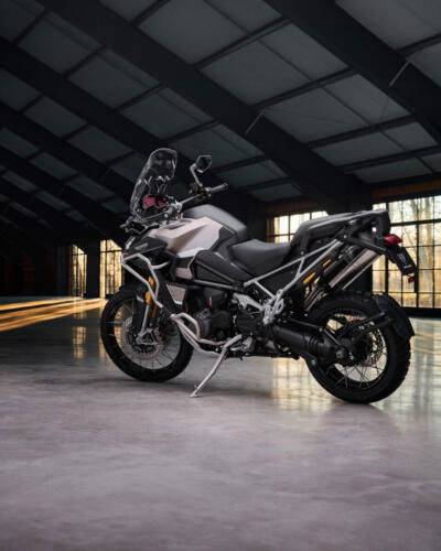 Tiger1200RallyExplorer_MY24_CW4I0463_GE-4X5