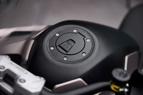 Tiger1200RallyExplorer_MY24_CW4I0506_GE