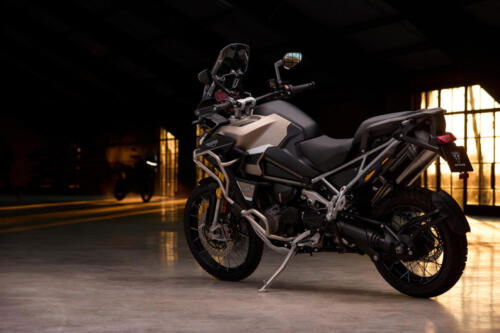 Tiger1200RallyExplorer_MY24_CW4I0641_GE