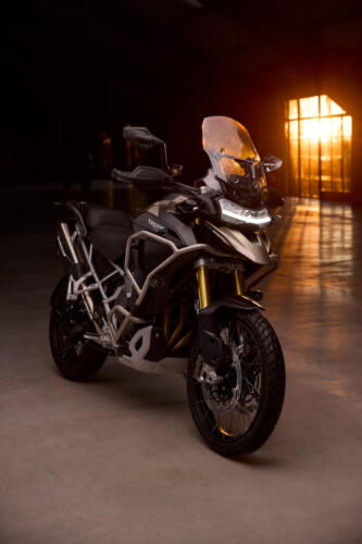 Tiger1200RallyExplorer_MY24_CW4I0852_GE