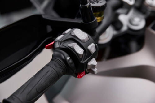 Tiger1200RallyPro_MY24_CW4I8899_GE