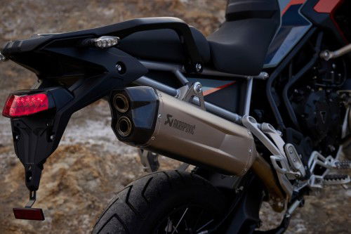 Tiger_900_Desert_Edition_MY26_CW4I0721_GE