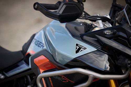 Tiger_900_Desert_Edition_MY26_CW4I1397_GE