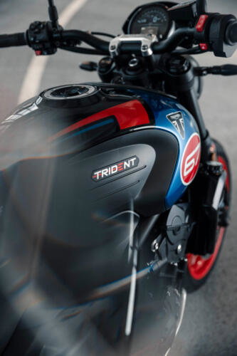 Trident-660-Triple-Tribute_MY26__GE-2