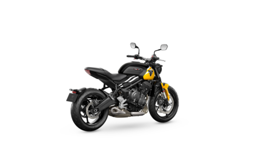 Trident-660_MY25_Cosmic-Yellow_RHS-Rear-Angle