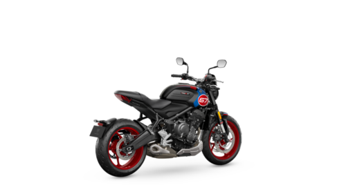 Trident-660_MY26_Triple-Tribute_RHS-Rear-Angle