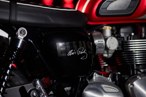 Triumph BONNEVILLE T120 ELVIS PRESLEY LIMITED EDITION (11)